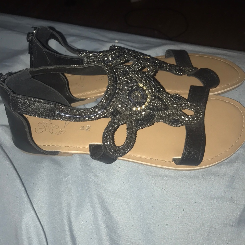 Sandals - Picture 4 of 4